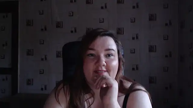 Snapshot of TasyaBigTTs chatting on 6, 7, 2026 TasyaBigTTs online show from 6, 7, 2026
