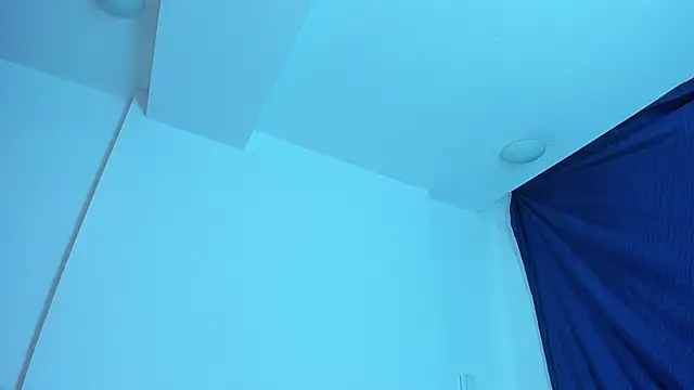 emiily15   online show from 20, 1, 2025