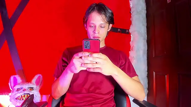 LilOwen  online show from 8, 3, 2026