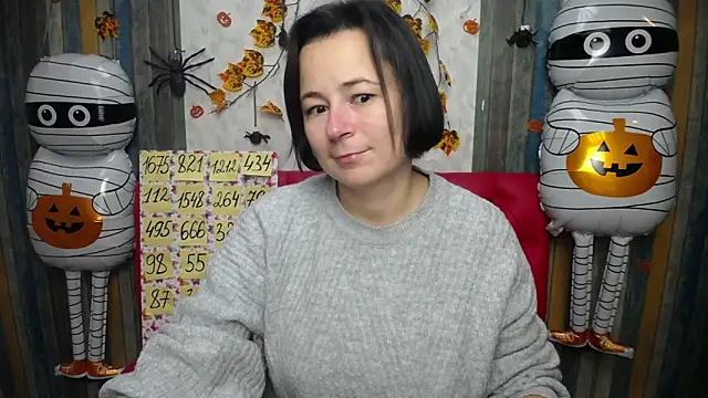 Snapshot of MarieSho chatting on 24, 10, 2025 MarieSho online show from 24, 10, 2025