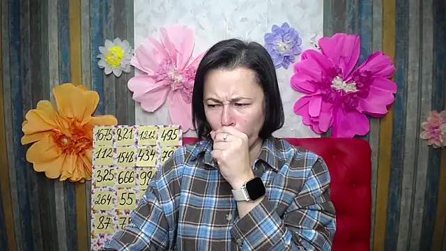 Snapshot of MarieSho chatting on 23, 11, 2025 MarieSho online show from 23, 11, 2025