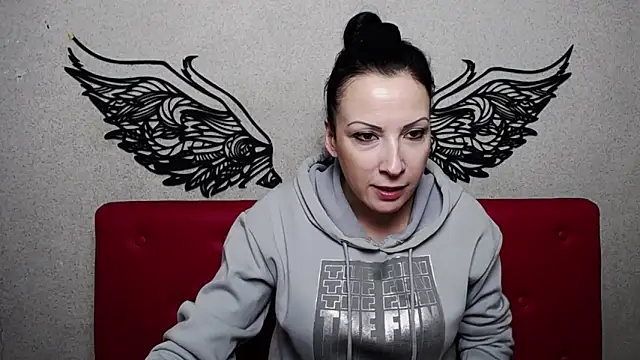 Snapshot of ElizabethSho chatting on 20, 1, 2025 ElizabethSho online show from 20, 1, 2025