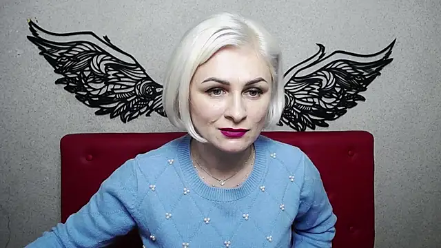Snapshot of OliviaHorst chatting on 8, 2, 2025 OliviaHorst online show from 8, 2, 2025