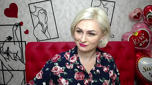 Snapshot of OliviaHorst chatting on 6, 3, 2025 OliviaHorst online show from 6, 3, 2025