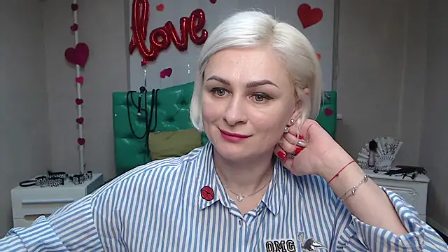 Snapshot of OliviaHorst chatting on 21, 3, 2025 OliviaHorst online show from 21, 3, 2025