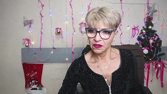 Snapshot of EllaBonito chatting on 17, 1, 2025 EllaBonito online show from 17, 1, 2025