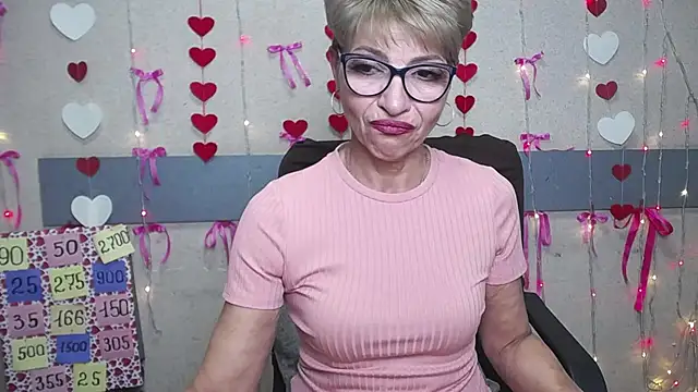 Snapshot of EllaBonito chatting on 7, 2, 2025 EllaBonito online show from 7, 2, 2025