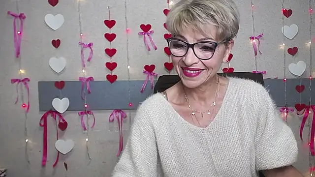 Snapshot of EllaBonito chatting on 10, 2, 2025 EllaBonito online show from 10, 2, 2025