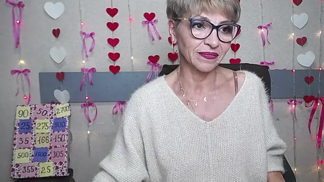 Snapshot of EllaBonito chatting on 10, 2, 2025 EllaBonito online show from 10, 2, 2025