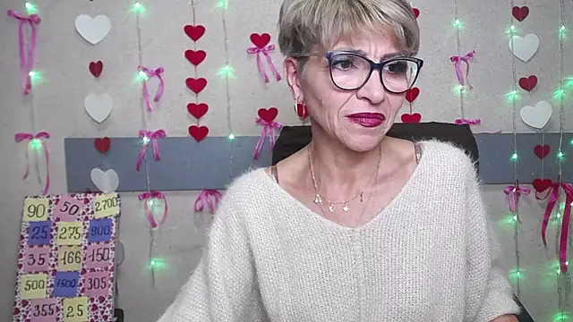 Snapshot of EllaBonito chatting on 10, 2, 2025 EllaBonito online show from 10, 2, 2025