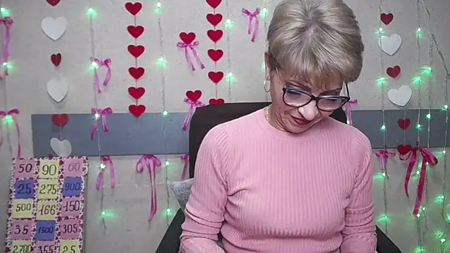 Snapshot of EllaBonito chatting on 24, 2, 2025 EllaBonito online show from 24, 2, 2025