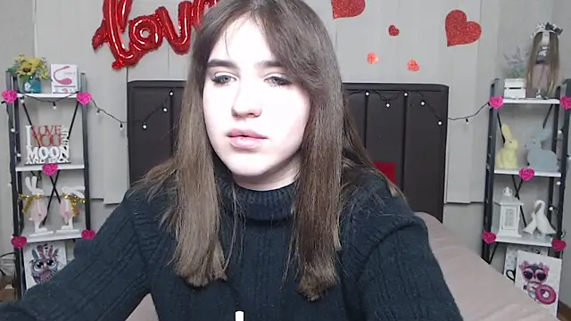 Snapshot of LauraHlot chatting on 24, 2, 2025 LauraHlot online show from 24, 2, 2025