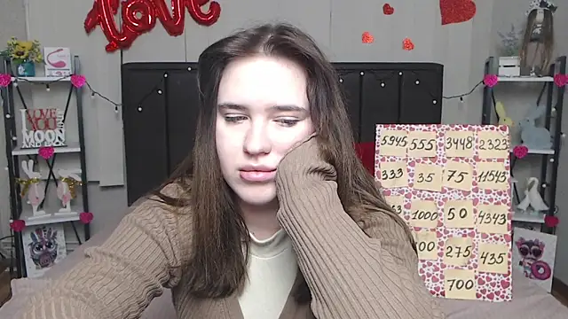 Snapshot of LauraHlot chatting on 3, 3, 2025 LauraHlot online show from 3, 3, 2025