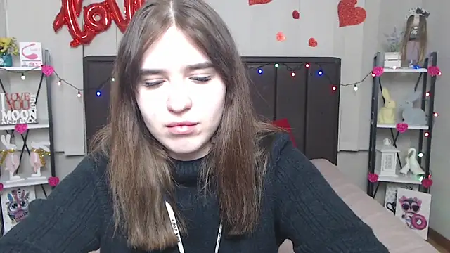 Snapshot of LauraHlot chatting on 22, 3, 2025 LauraHlot online show from 22, 3, 2025