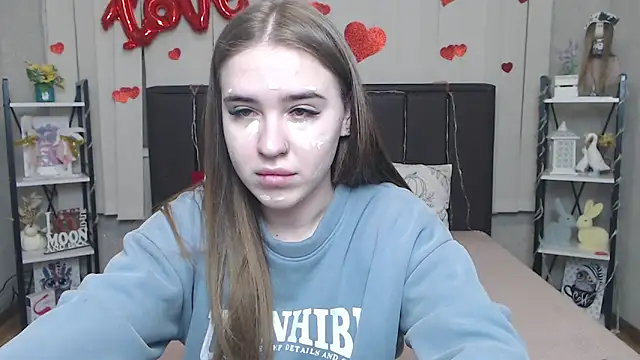 LauraHlot online show from 27, 2, 2026