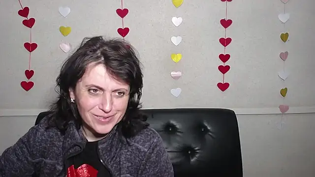 LuciaMii online show from 11, 2, 2025