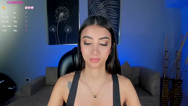 Snapshot of ValeriaVelvet chatting on 28, 1, 2025 ValeriaVelvet online show from 28, 1, 2025