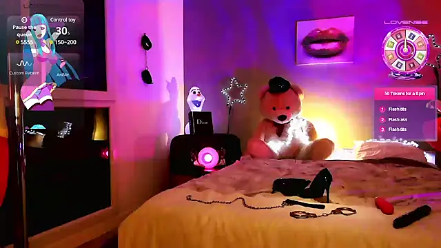 Stripgirl31 online show from 12, 3, 2025