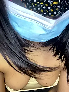 Snapshot of Shadow_Girl007 chatting on 18, 2, 2025 Shadow Girl007 online show from 18, 2, 2025