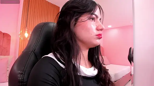 Snapshot of ariel_jonees chatting on 26, 2, 2025 ariel jonees online show from 26, 2, 2025