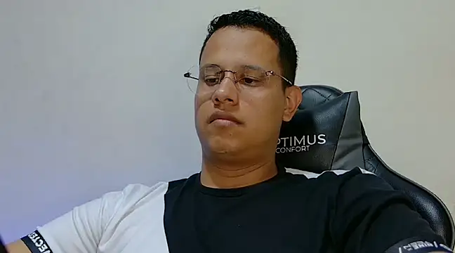 LiamVidal online show from 14, 1, 2025