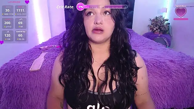 Snapshot of Laurenkenner_ chatting on 10, 4, 2026 Laurenkenner online show from 10, 4, 2026