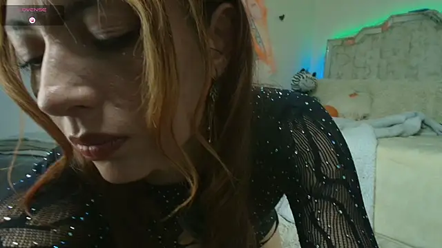 Snapshot of Tomoe_b chatting on 30, 10, 2025 Tomoe b online show from 30, 10, 2025