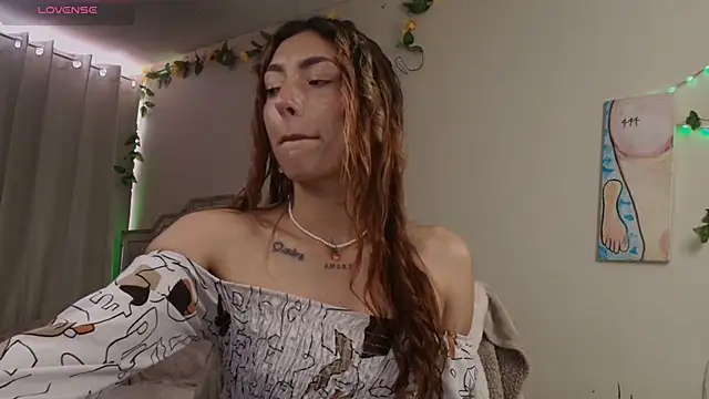 Snapshot of Tomoe_b chatting on 23, 11, 2025 Tomoe b online show from 23, 11, 2025