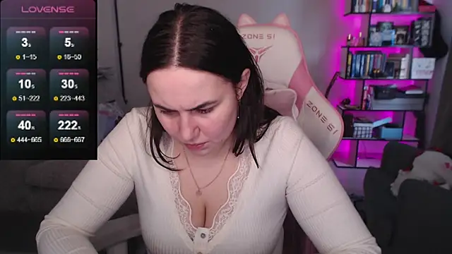 Snapshot of SexyWitch_666 chatting on 24, 4, 2026 SexyWitch 666 online show from 24, 4, 2026