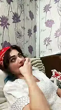 SweetLeila40 online show from 30, 1, 2025