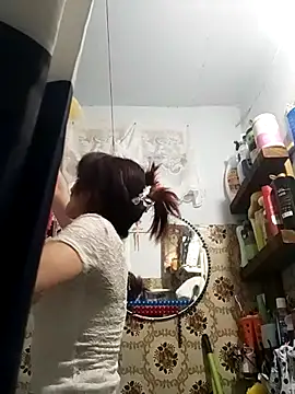 Snapshot of SweetLeila40 chatting on 16, 3, 2026 SweetLeila40 online show from 16, 3, 2026