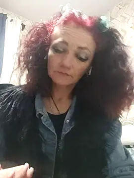 Snapshot of SweetLeila40 chatting on 27, 3, 2026 SweetLeila40 online show from 27, 3, 2026