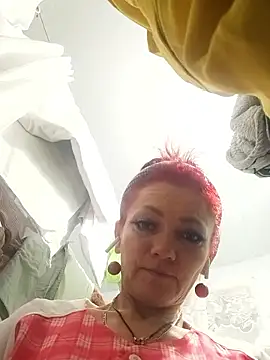 Snapshot of SweetLeila40 chatting on 31, 3, 2026 SweetLeila40 online show from 31, 3, 2026