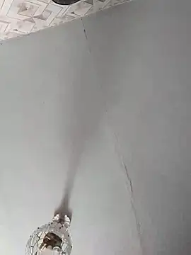 Snapshot of SweetLeila40 chatting on 24, 4, 2026 SweetLeila40 online show from 24, 4, 2026