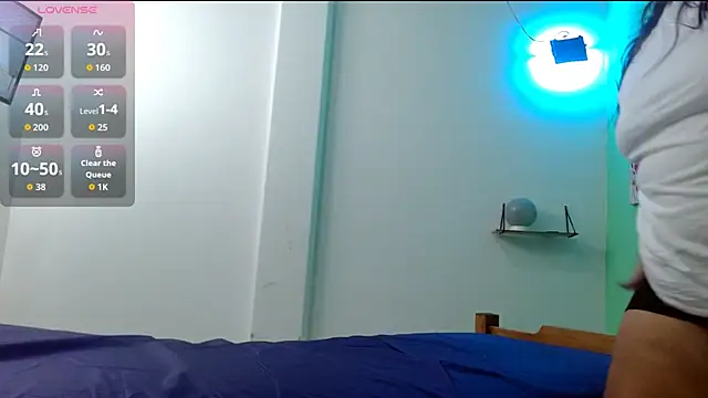 evaleribigtits18 online show from 2, 7, 2026