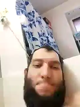 Snapshot of BISEXGOOD777 chatting on 25, 11, 2025 BISEXGOOD777 online show from 25, 11, 2025