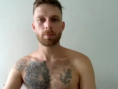 Snapshot of SkullTatto chatting on 14, 2, 2026 SkullTatto online show from 14, 2, 2026