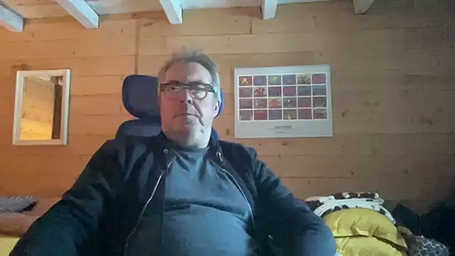 Snapshot of lelohop chatting on 27, 12, 2024 lelohop online show from 27, 12, 2024