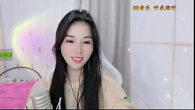 HK angelchloe online show from 20, 10, 2025