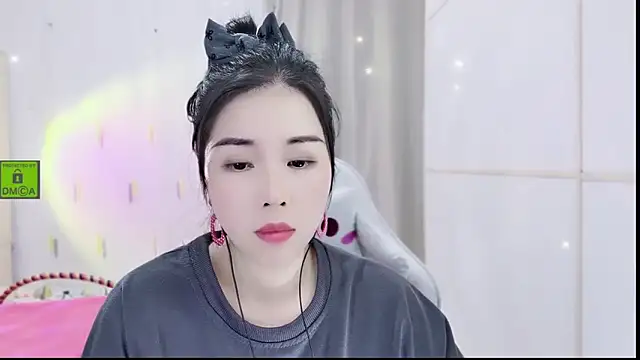 HK angelchloe online show from 25, 10, 2025