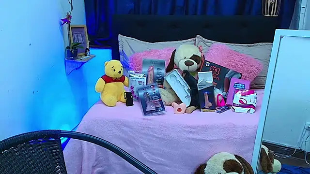 Snapshot of avans_15 chatting on 28, 2, 2025 avans 15 online show from 28, 2, 2025