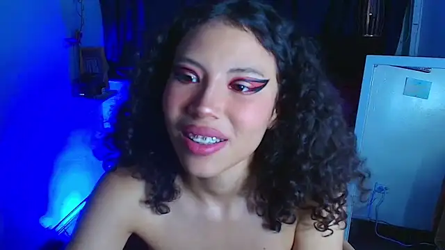 Snapshot of avans_15 chatting on 2, 3, 2025 avans 15 online show from 2, 3, 2025