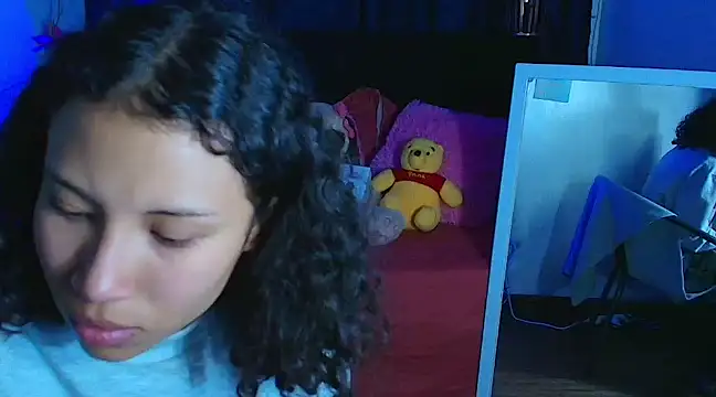 Snapshot of avans_15 chatting on 5, 3, 2025 avans 15 online show from 5, 3, 2025