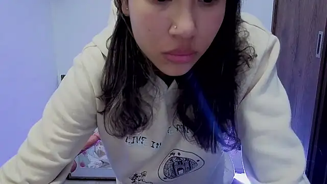 Snapshot of avans_15 chatting on 25, 9, 2025 avans 15 online show from 25, 9, 2025