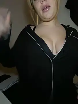 lilylush24 online show from 7, 1, 2025