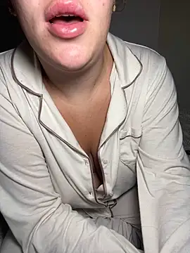 lilylush24 online show from 23, 2, 2025