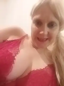 Milfi76 online show from 17, 7, 2026