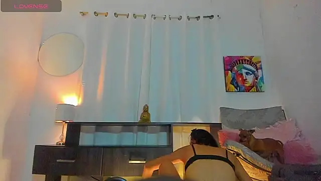 Snapshot of Sophie_sweett19 chatting on 2, 5, 2026 Sophie sweett19 online show from 2, 5, 2026