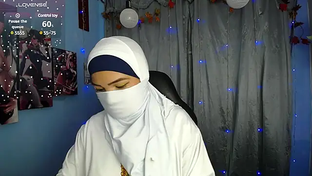 Falak-Yasin online show from 15, 2, 2025