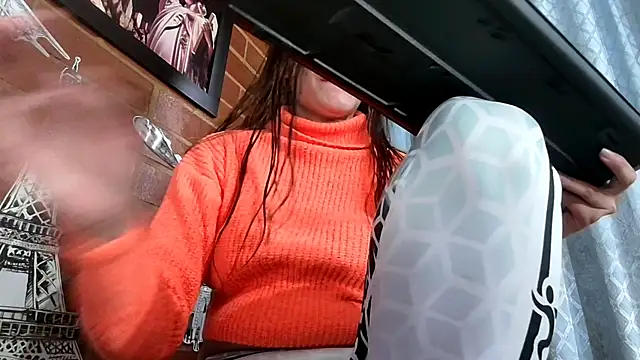 ValeriaLacrozee online show from 6, 3, 2025